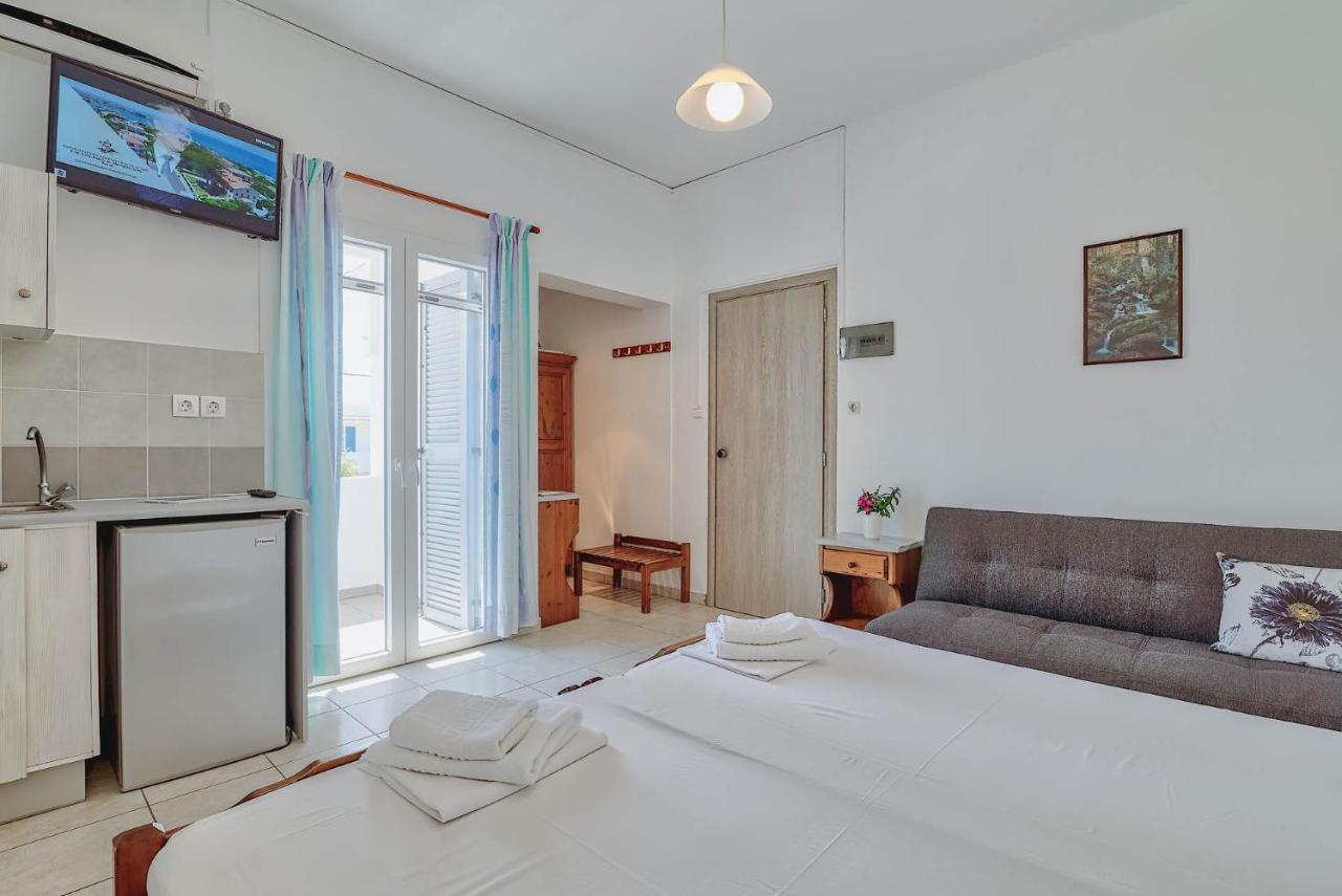 Pavlos Place Antiparos Town Dış mekan fotoğraf