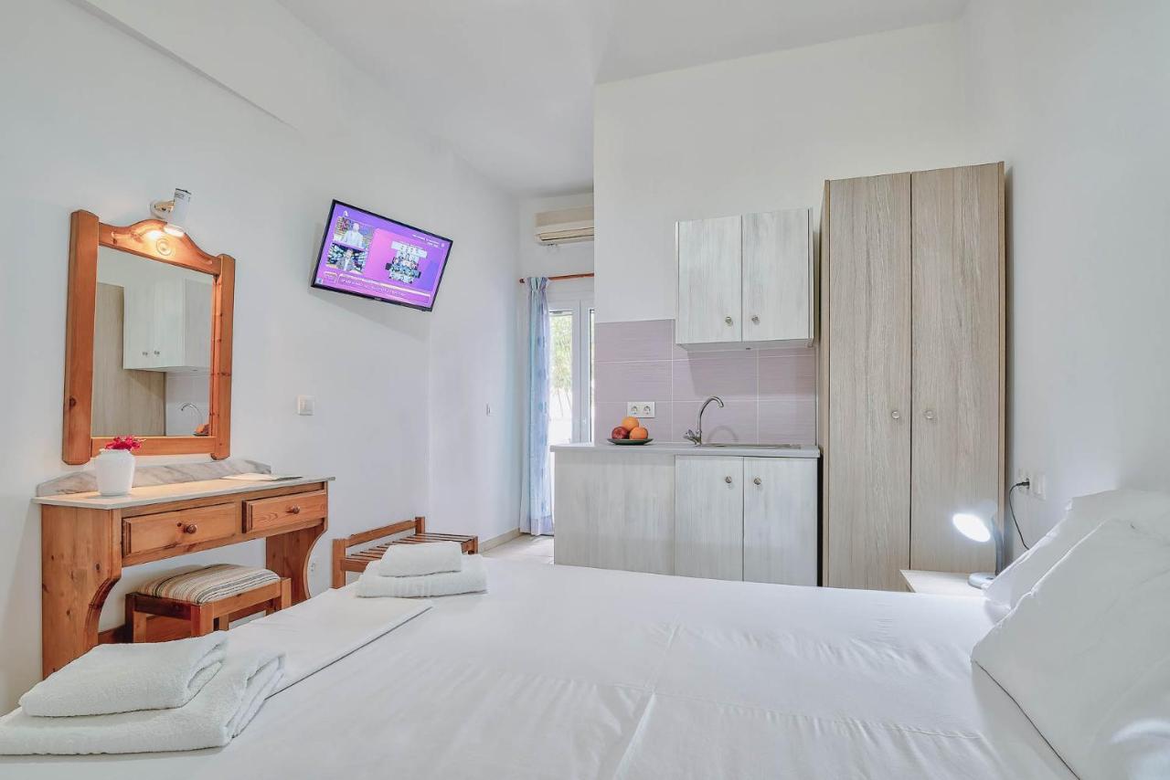 Pavlos Place Antiparos Town Dış mekan fotoğraf