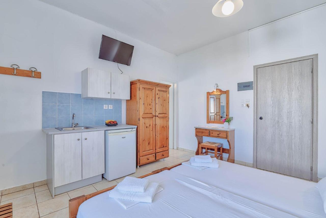 Pavlos Place Antiparos Town Dış mekan fotoğraf